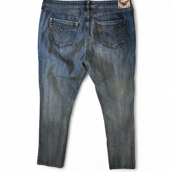 YMI Women’s Size 36x31 Blue Stretch Jeans 11” Mid-Rise Skinny Y2k Curvy Sz 18 - Picture 2 of 4